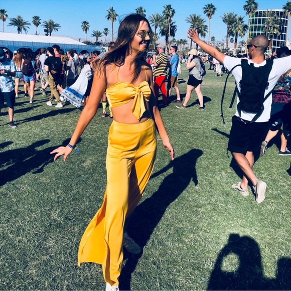 Forever 21 Pants - Forever 21 Yellow Marigold Palazzo Pants